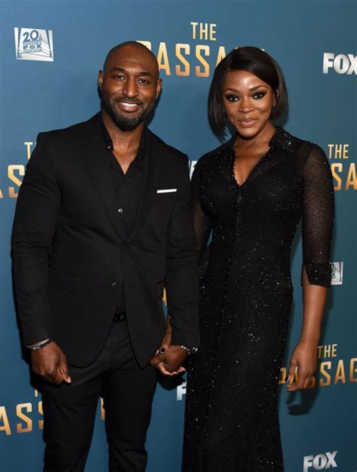 
Caroline Chikezie Husband Adrian Holmes and Family Life 