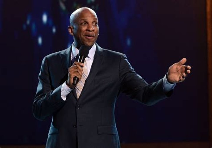 
Donnie McClurkin Height, Weight, Net Worth, Age, Birthday, Wikipedia, Who, Nationality, Biography 