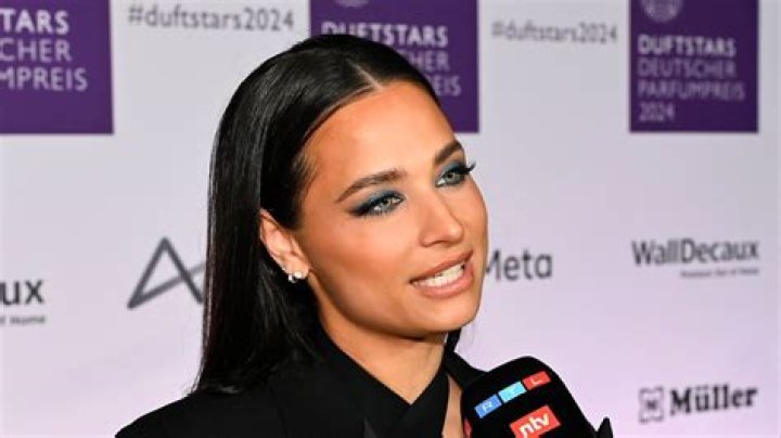 Naidra Ayadi Height, Weight, Net Worth, Age, Birthday, Wikipedia, Who, Nationality, Biography