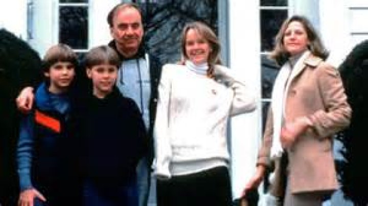 
Who are Rupert Murdoch’s children, Lachlan, James, Elisabeth, Grace, Chloe, Prudence? 